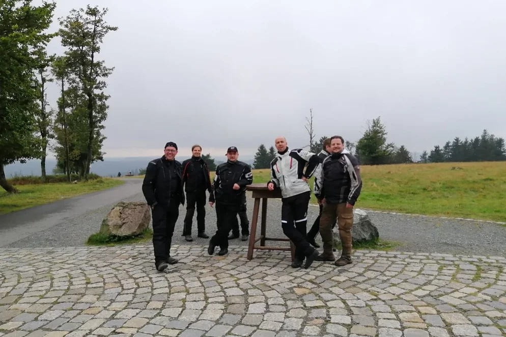 83983c_658e1861ef1545fba3cb9dfad2397e16~mv2